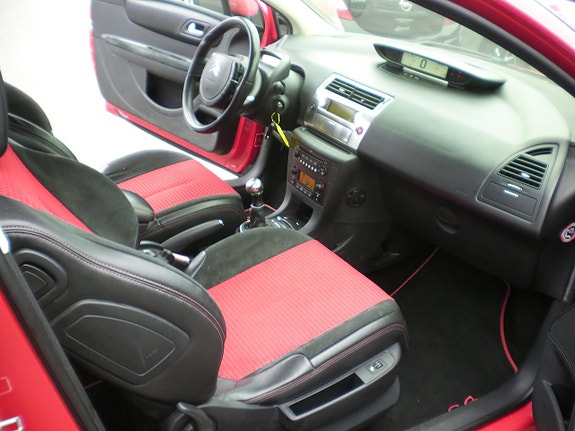 Citroen C4 7 of 11