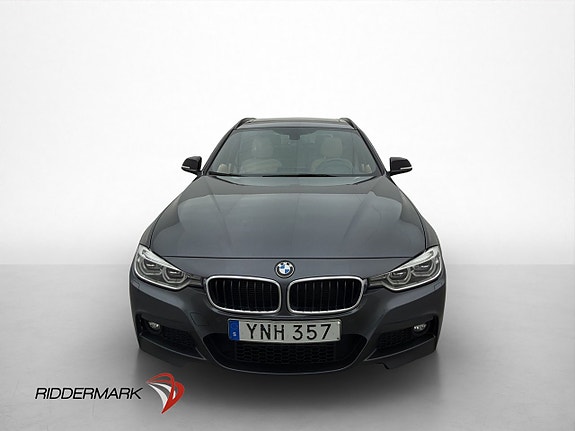 BMW 320d 2 of 5