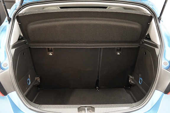 Opel Corsa 18 of 18