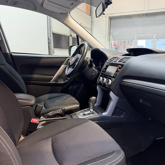 Subaru Forester 12 of 12