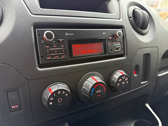 Renault Master 13 of 19