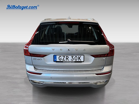 Volvo XC60 7 of 16