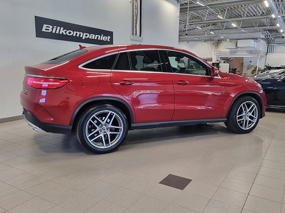 Mercedes-Benz GLE350 d 3 of 5