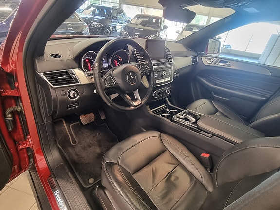 Mercedes-Benz GLE350 d 13 of 19