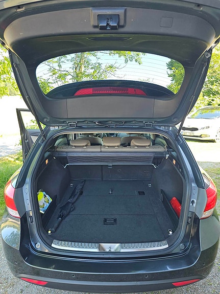 Hyundai i40 9 of 18