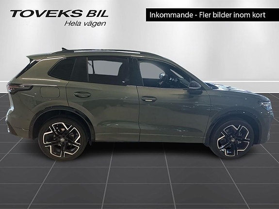 Volkswagen Tiguan 2 of 23