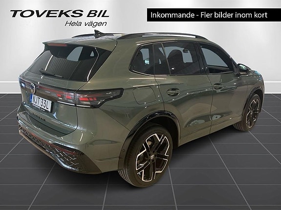 Volkswagen Tiguan 3 of 5