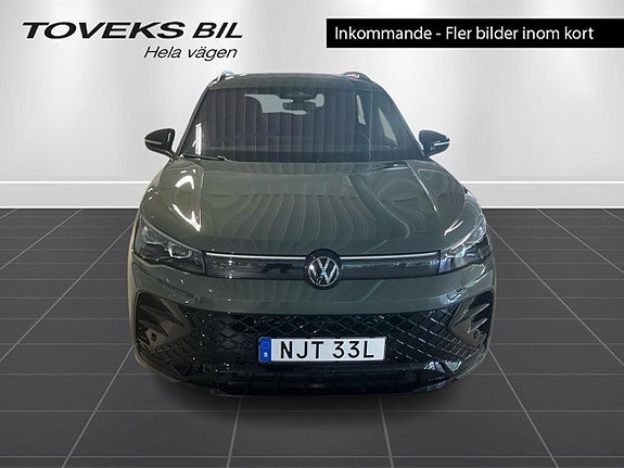 Volkswagen Tiguan 8 of 23