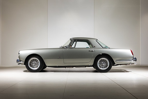 Ferrari 250 GT 3 of 5