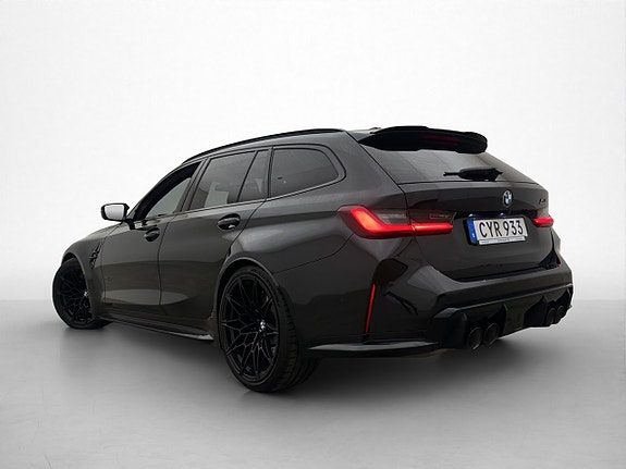 BMW M3 4 of 5