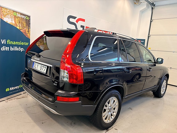Volvo XC90 5 of 5