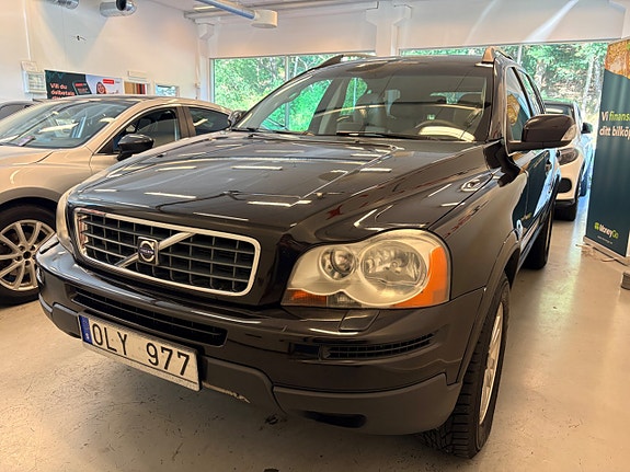 Volvo XC90 3 of 5