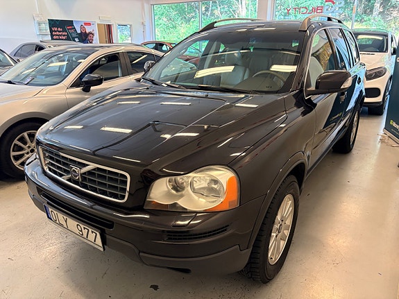 Volvo XC90 4 of 5