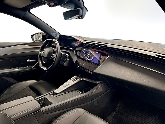 Peugeot 408 11 of 15