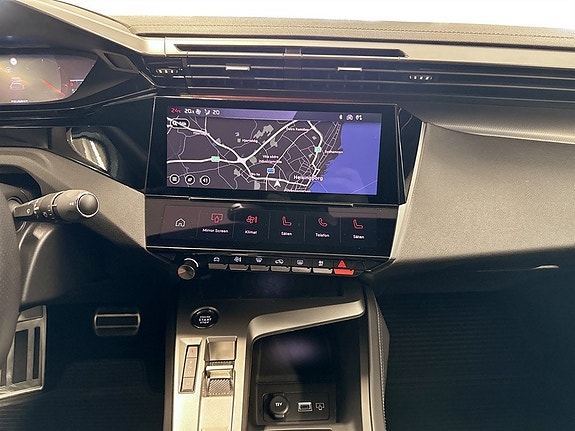 Peugeot 408 9 of 15