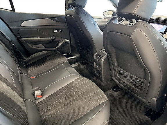 Peugeot 408 12 of 15