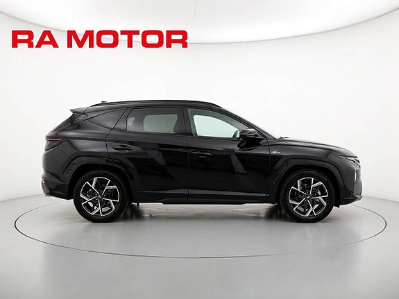Hyundai Tucson 8 of 28
