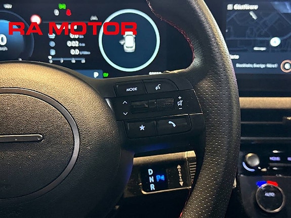 Hyundai Tucson 18 of 28
