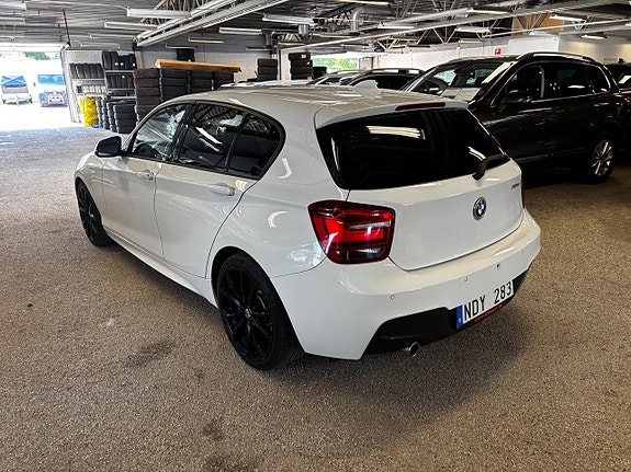 BMW 118d 5 of 5