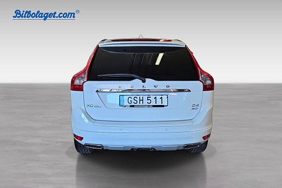 Volvo XC60 5 of 15