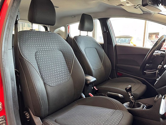 Ford Fiesta 12 of 21