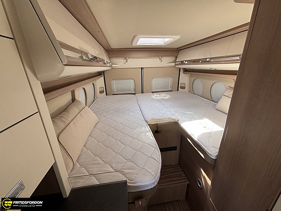 Malibu Carthago VAN 640 Charming, Automat, Fast gasoltank 8 of 11