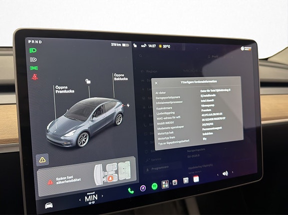 Tesla Model Y 27 of 30