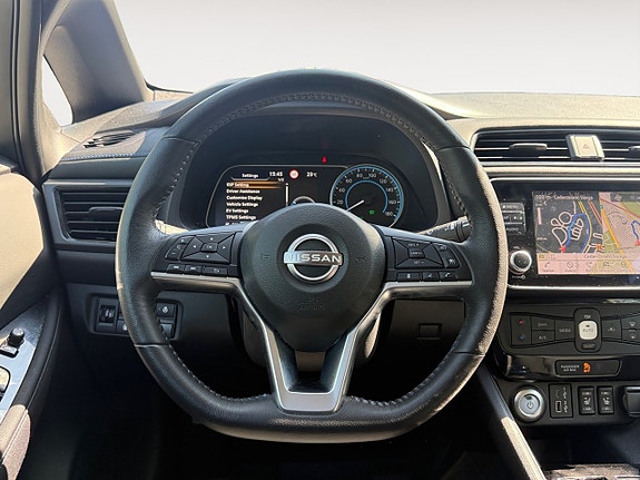 Nissan Leaf 15 of 17
