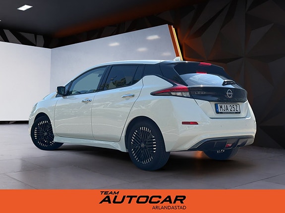 Nissan Leaf 4 of 5