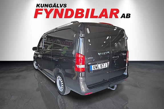 Mercedes-Benz Vito 114 2 of 5