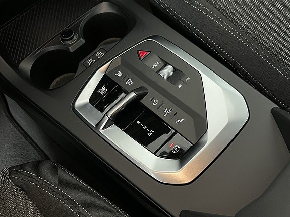 BMW 120 8 of 14