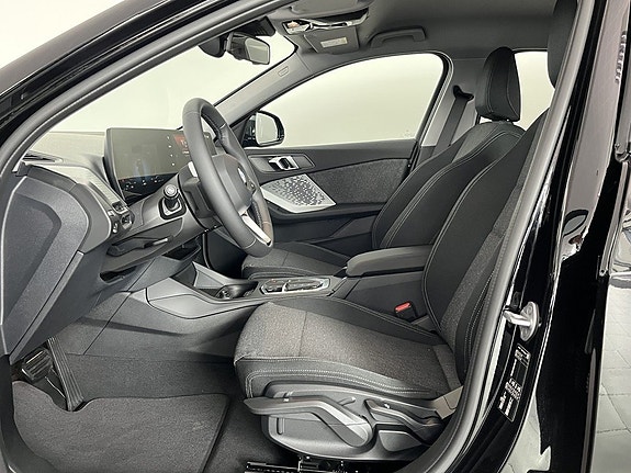 BMW 120 5 of 14