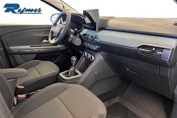 Dacia Sandero 5 of 19
