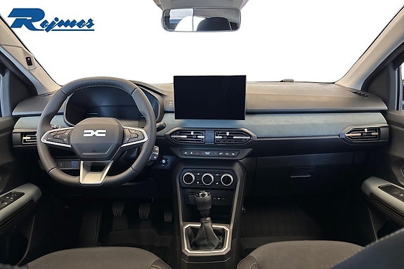 Dacia Sandero 2 of 19