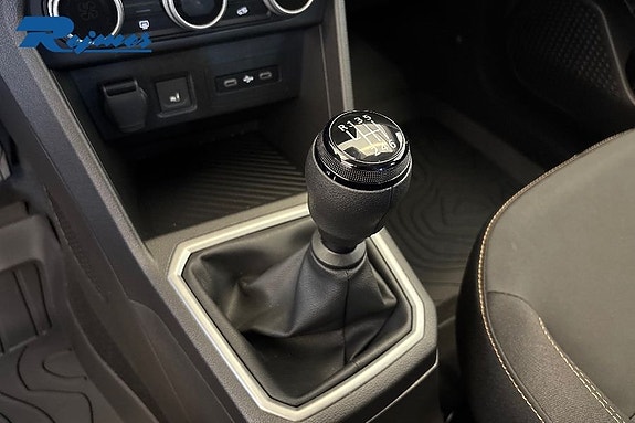 Dacia Sandero 12 of 19
