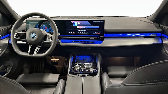BMW 530e 4 of 12