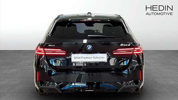 BMW 530e 7 of 12