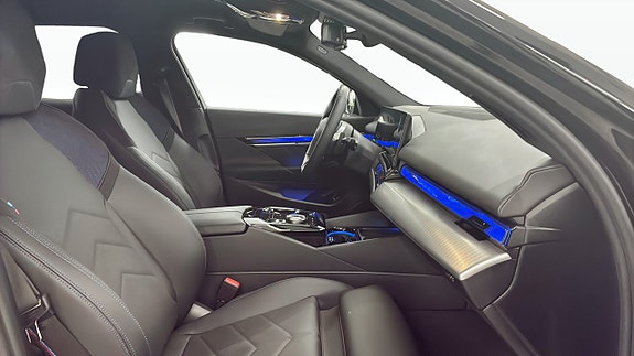 BMW 530e 3 of 12