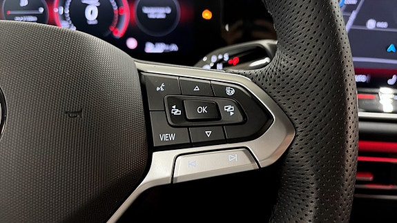 Volkswagen Tiguan 16 of 21