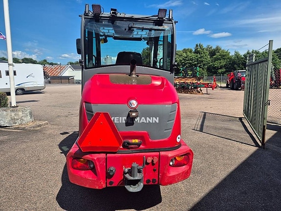 Weidemann 2080 10 of 15