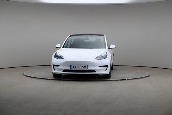 Tesla Model 3 3 of 5