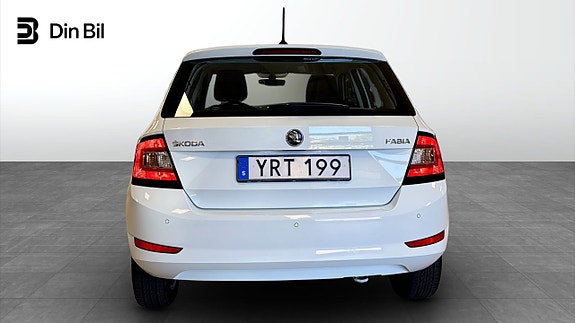 Skoda Fabia 4 of 11