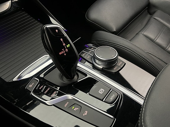 BMW X3 25 of 30