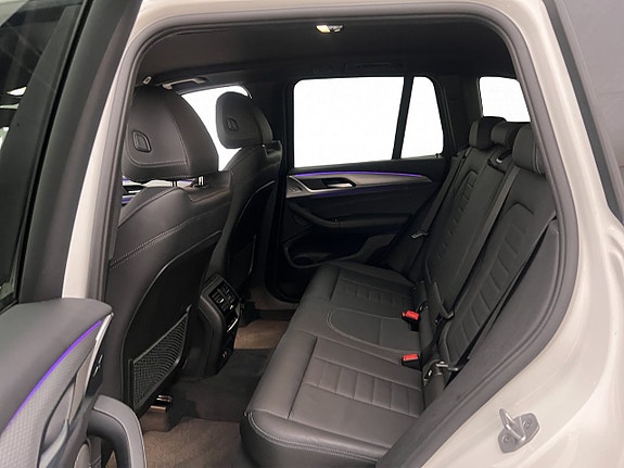 BMW X3 29 of 30