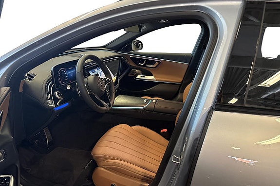 Mercedes-Benz E300 de 9 of 17