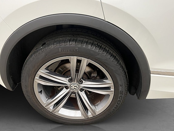 Volkswagen Tiguan 28 of 30
