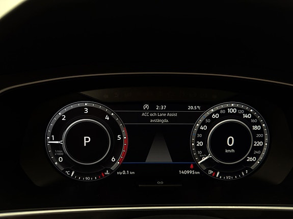 Volkswagen Tiguan 19 of 30