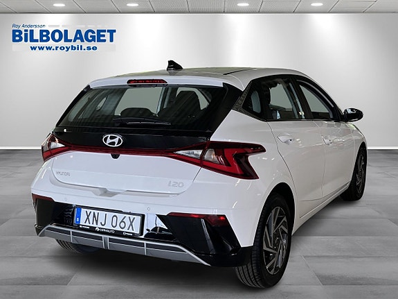 Hyundai i20 3 of 14