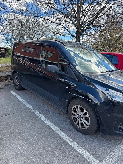 Ford Transit Connect 3 of 5