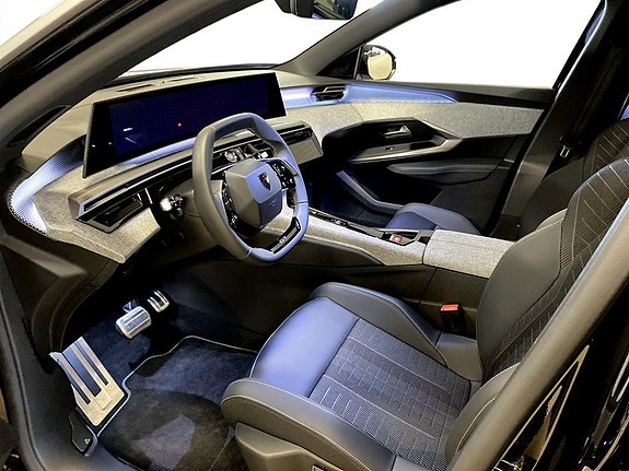 Peugeot 5008 5 of 5